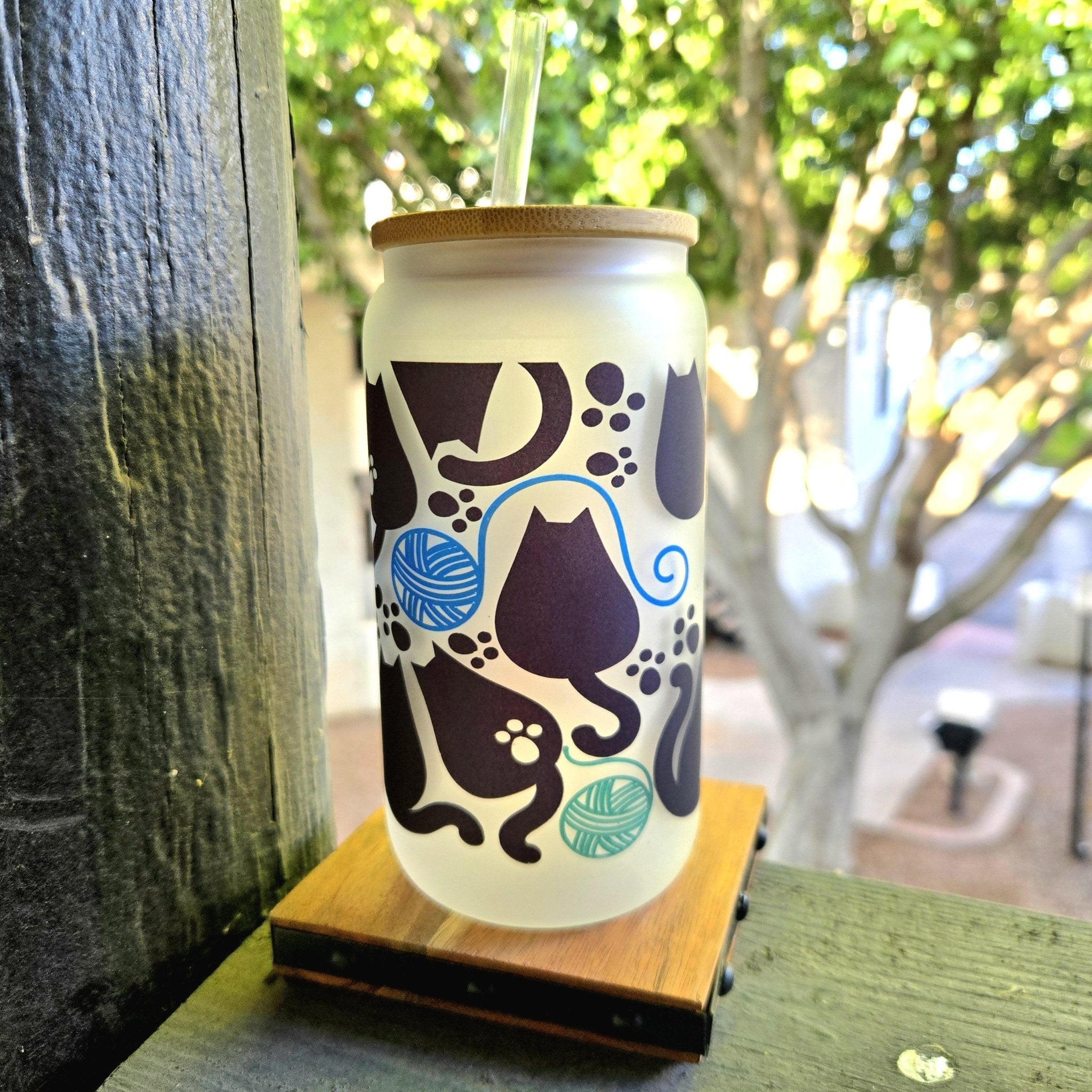 16oz Fat Cats Chasing Yarn Balls Matte Glass Tumbler - Coffee Quips Custom Drinkware
